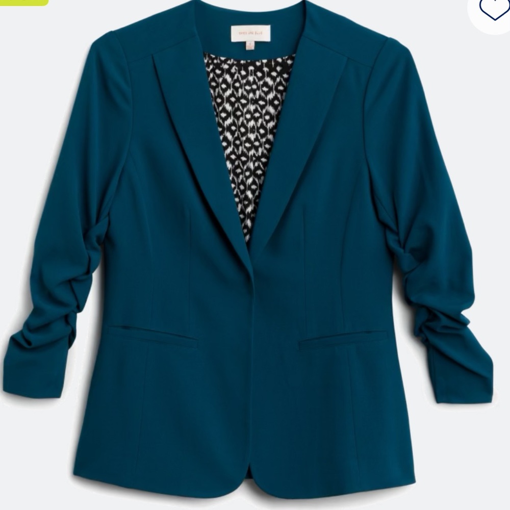 Raja Collarless Blazer